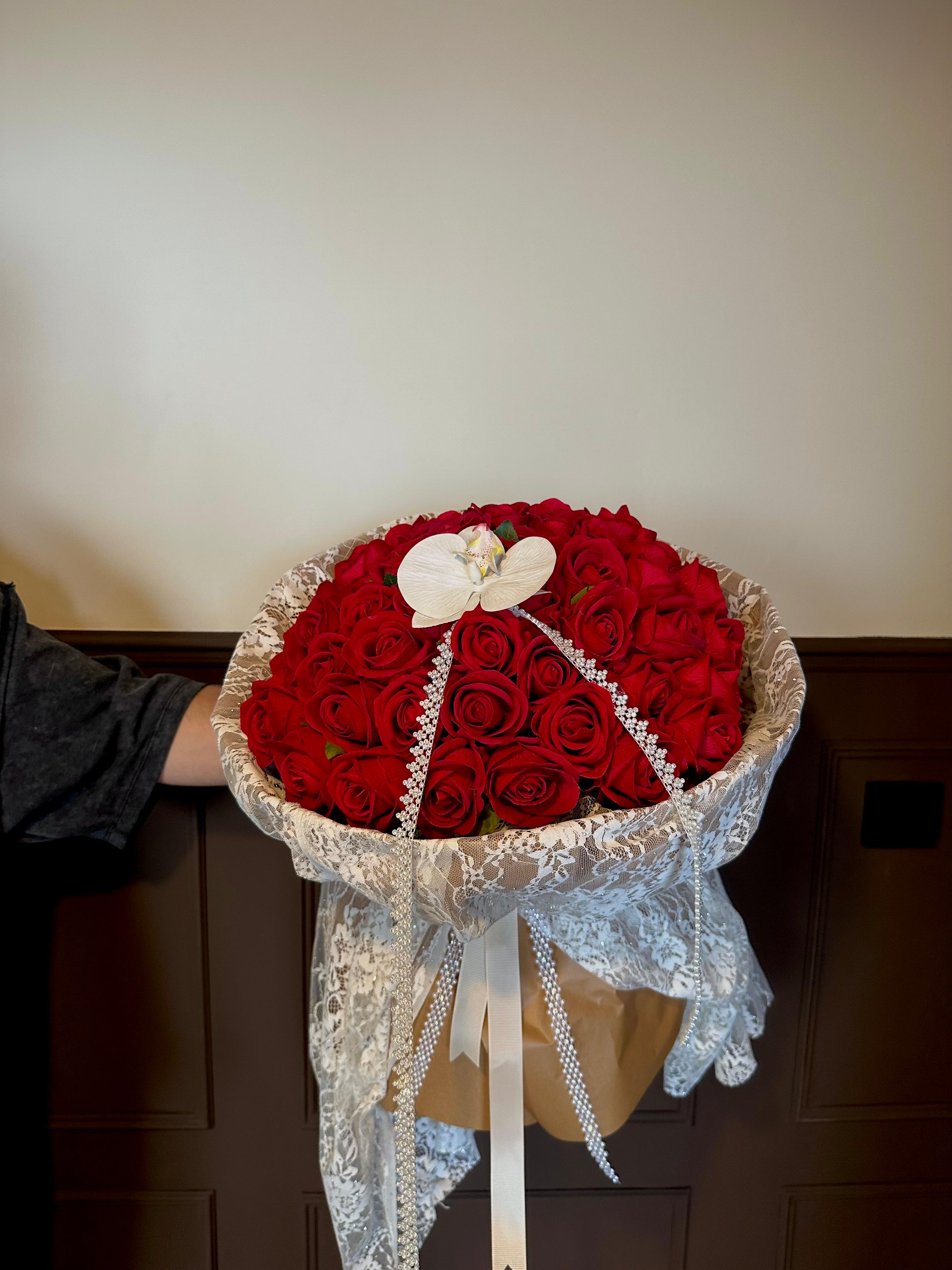Akita Buket