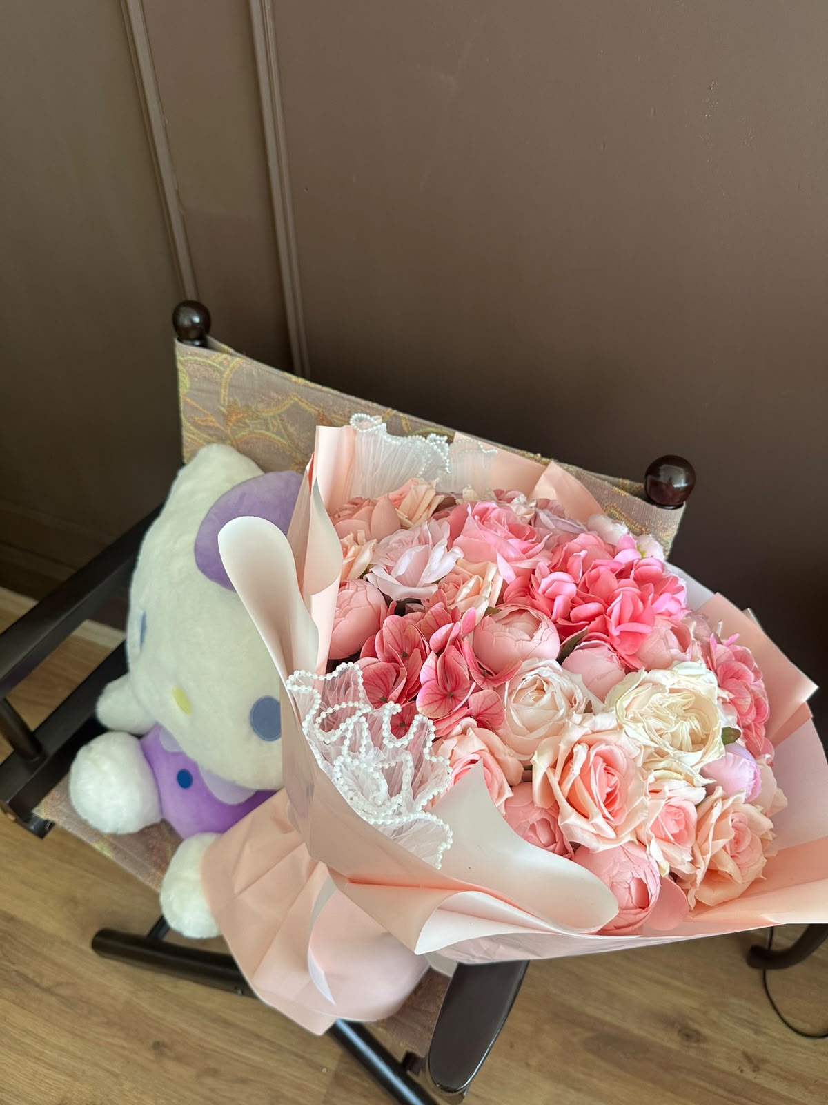 Pomeranian Bloom Buket