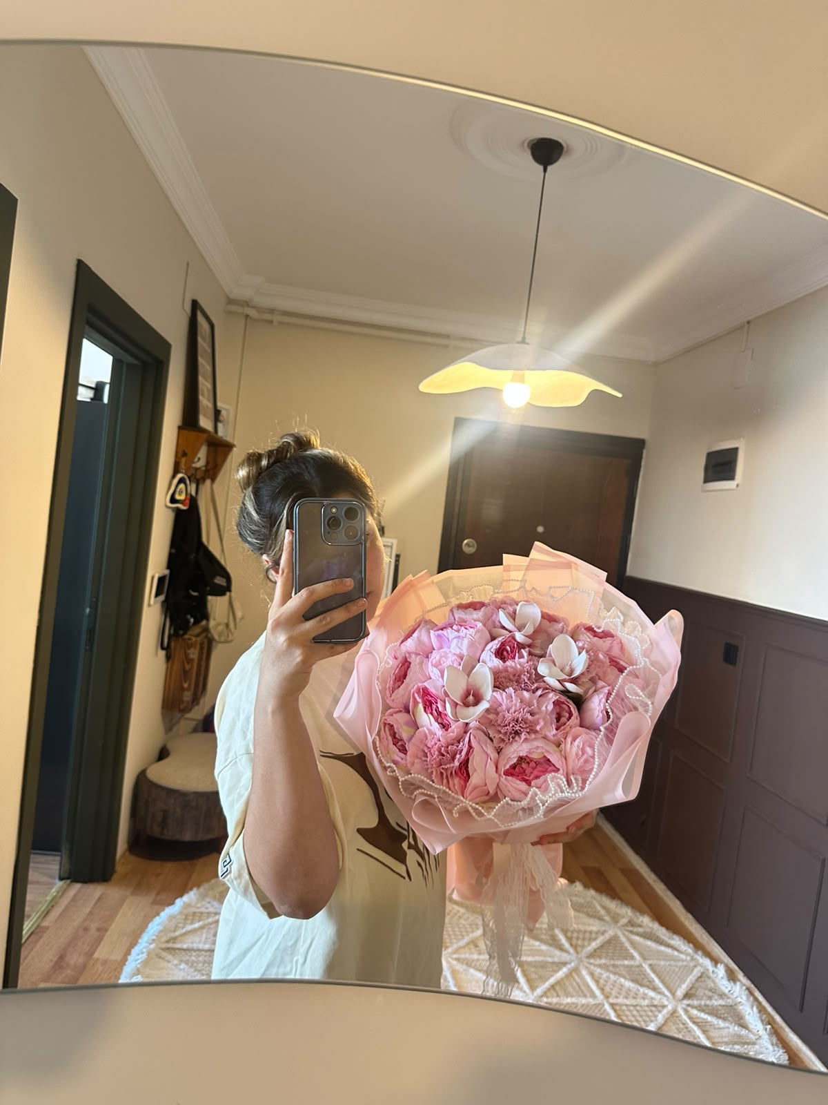 Pomeranian Fuchsia Buket