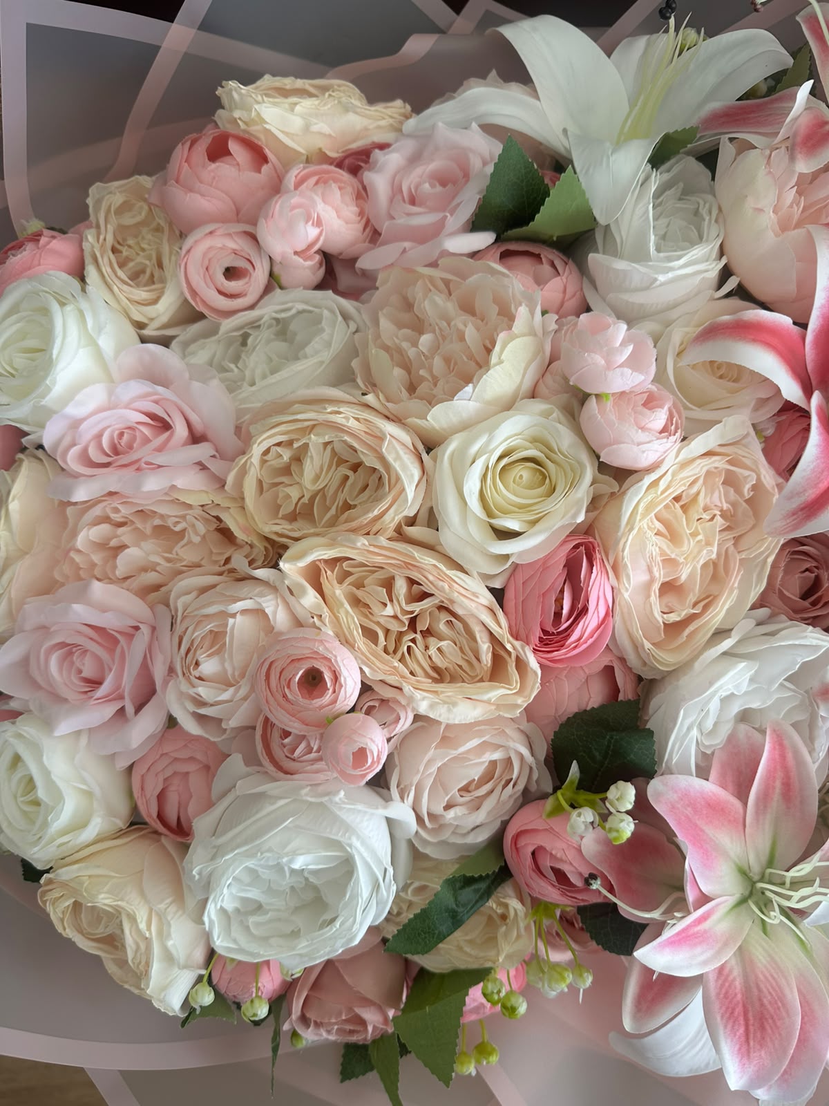 Yorkshire Lily Buket